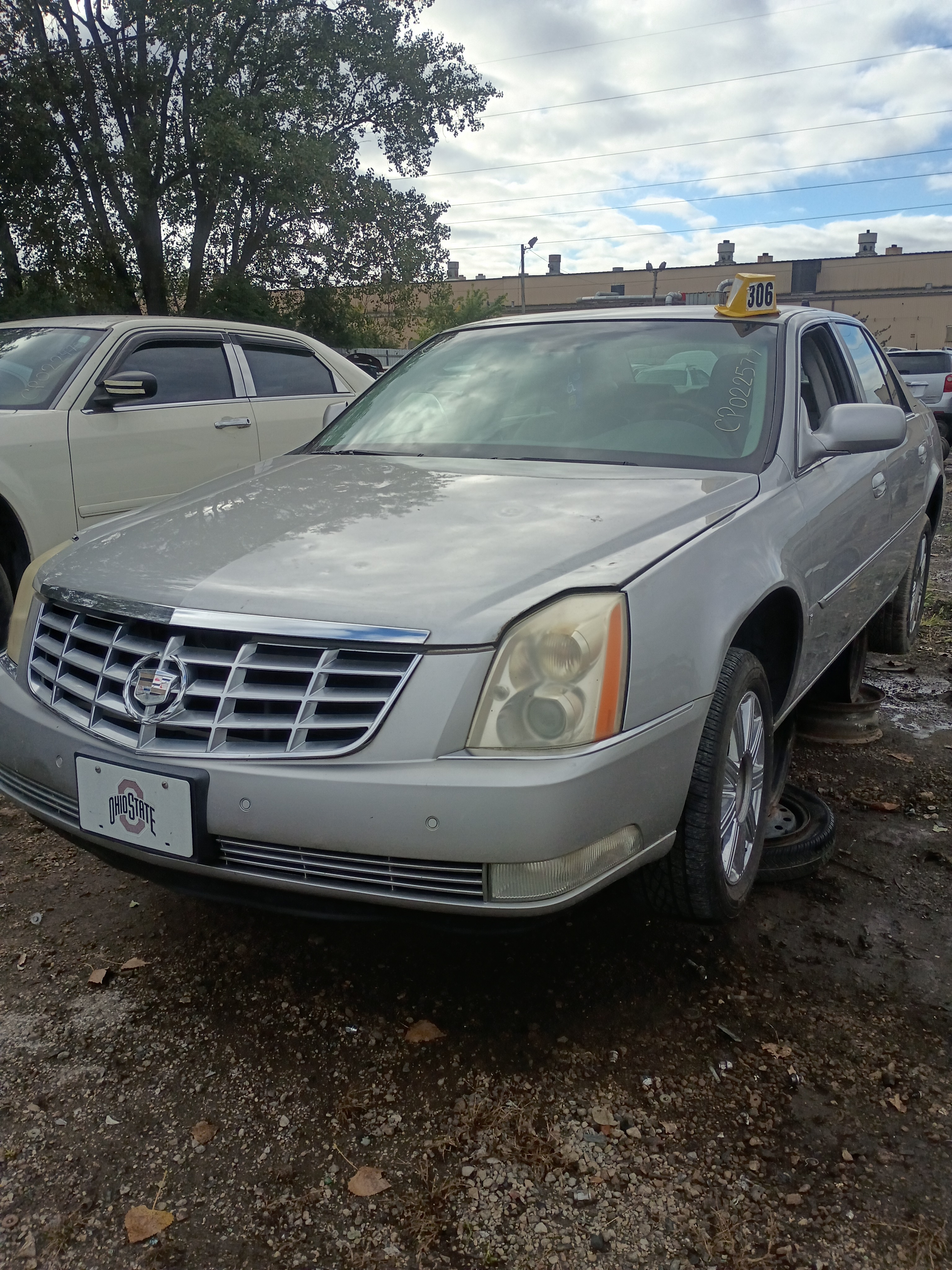 2008 CADILLAC Dts