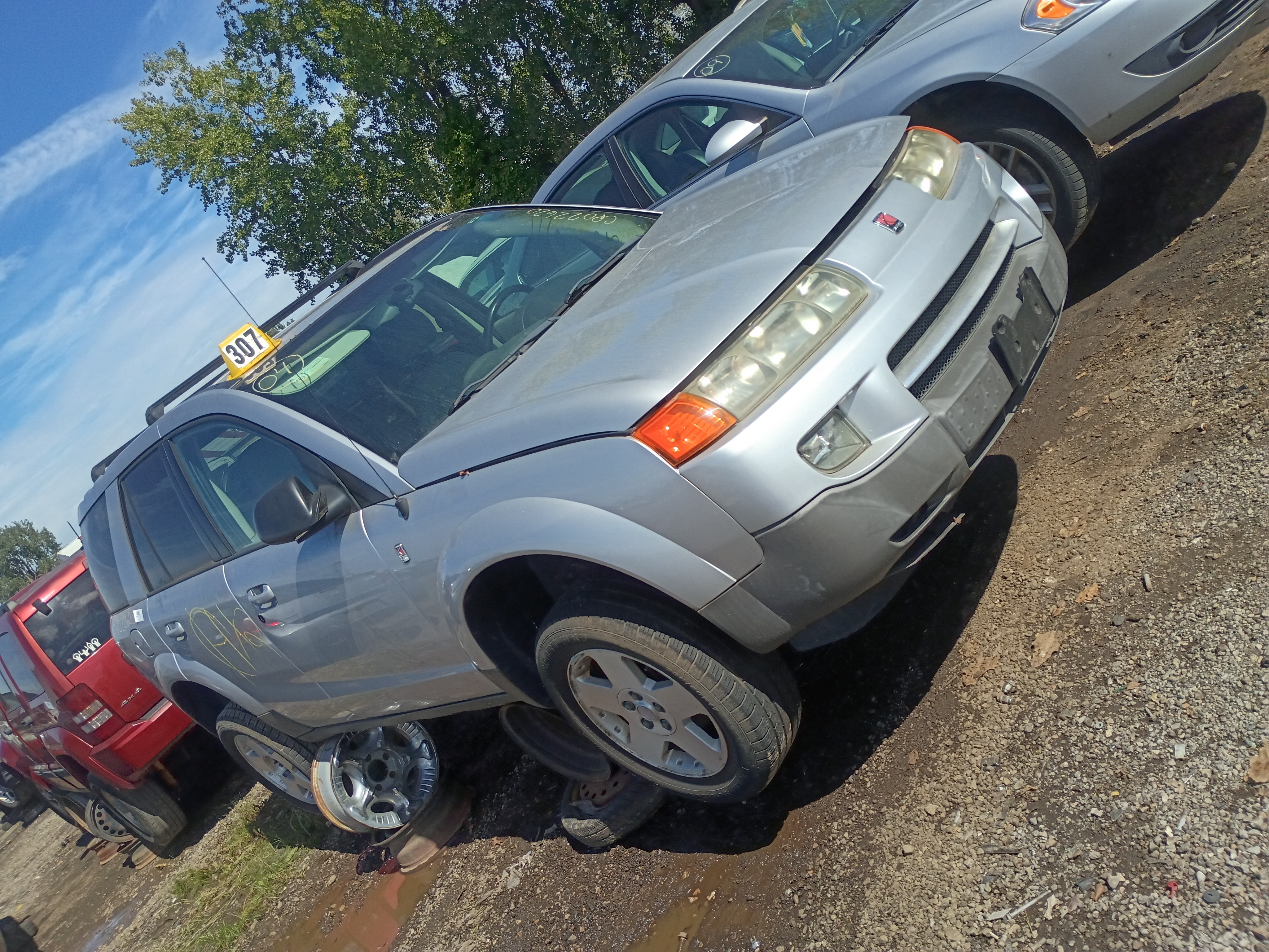 2004 SATURN Vue