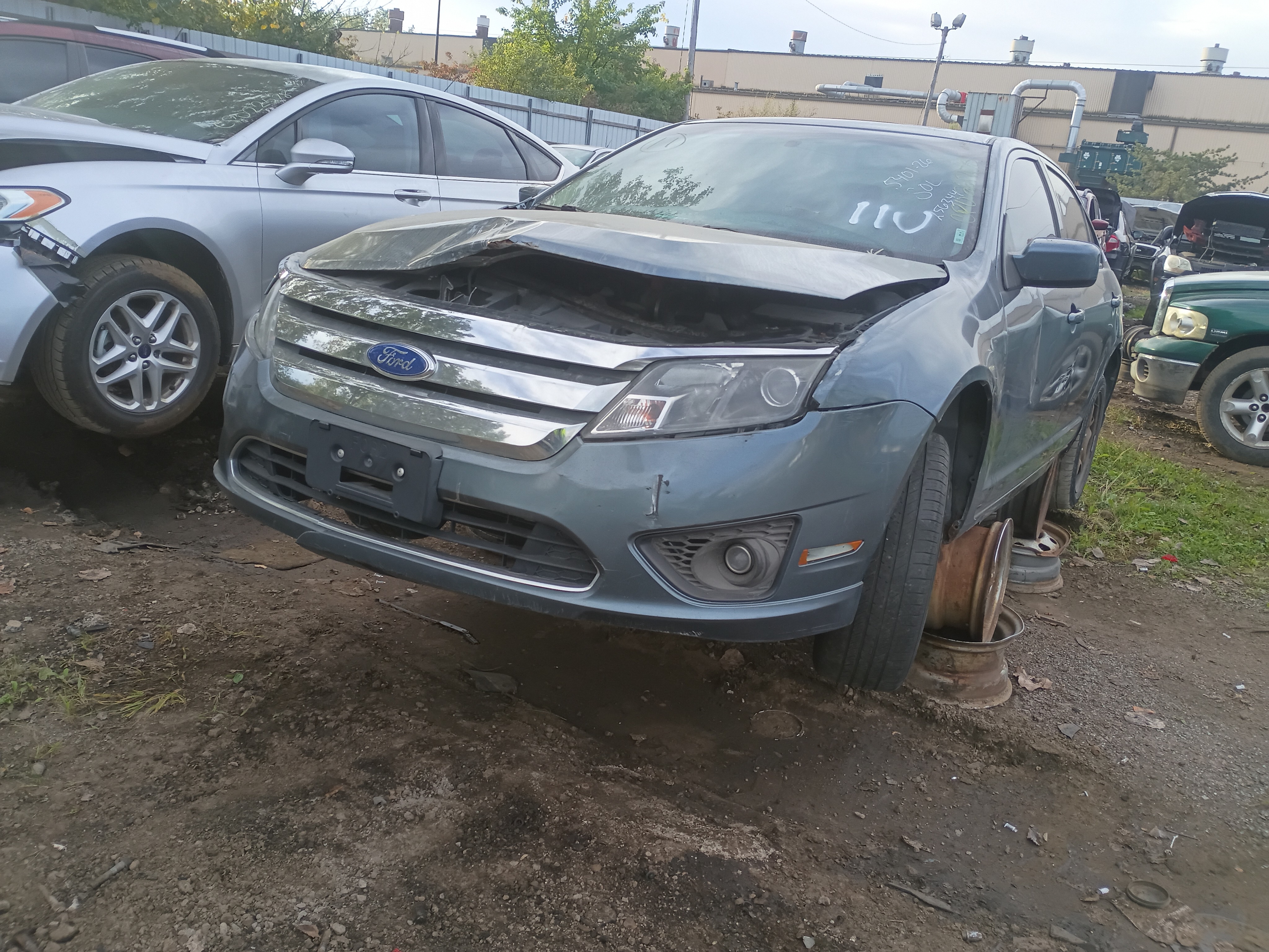 2011 FORD Fusion
