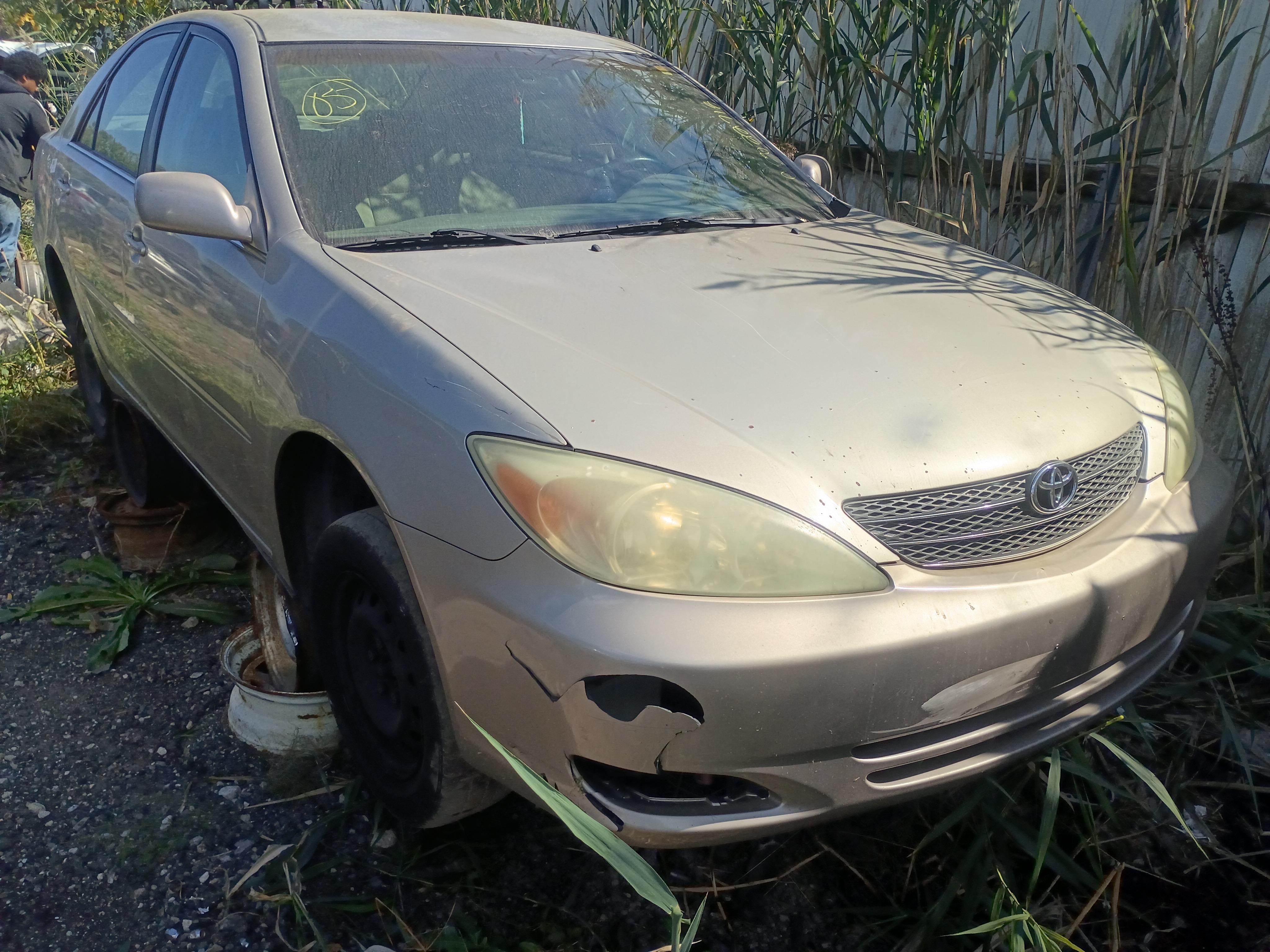 2004 TOYOTA Camry