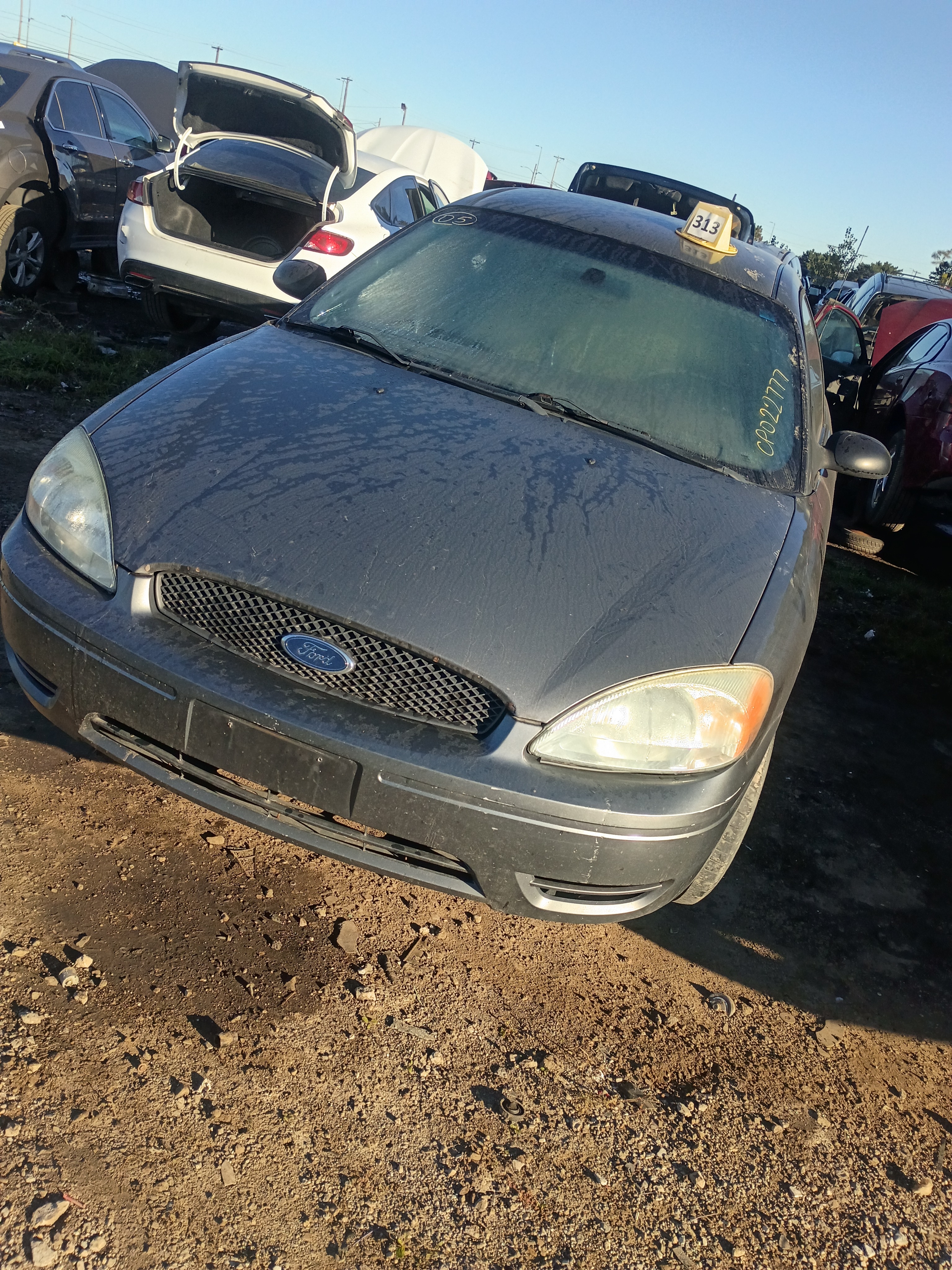 2005 FORD Taurus