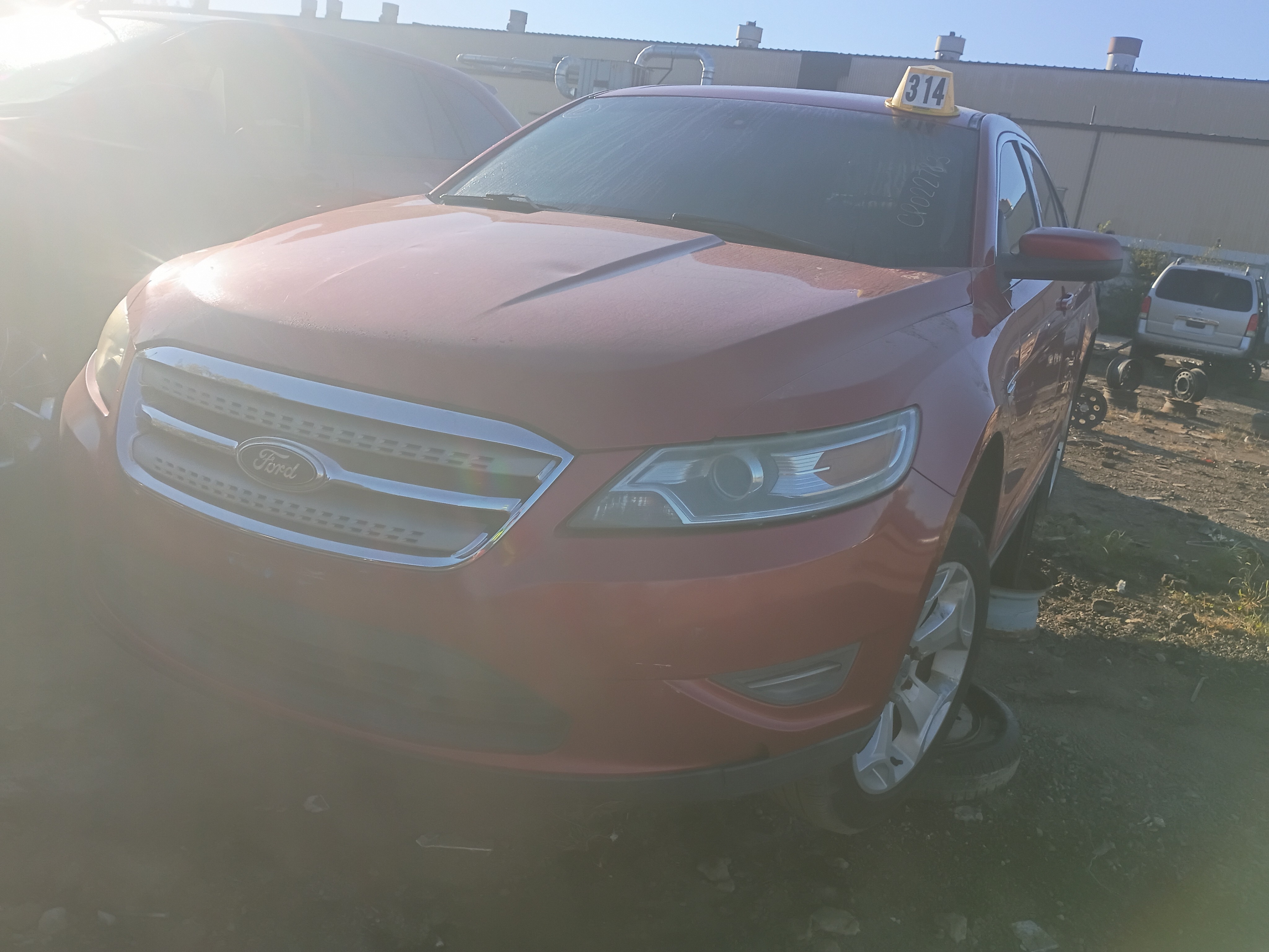 2010 FORD Taurus